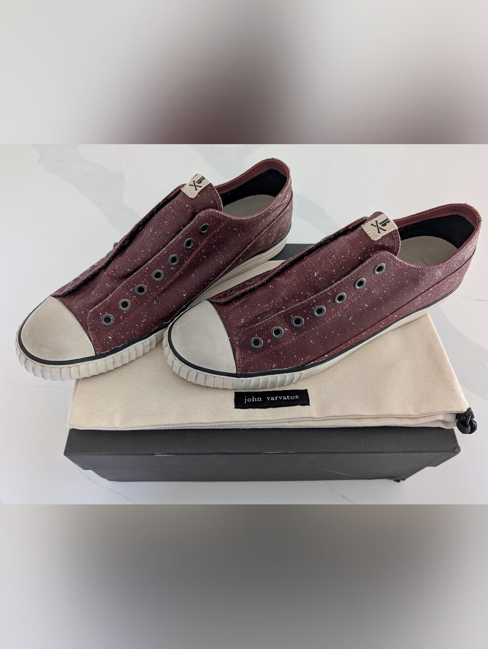 John Varvatos Sneakers